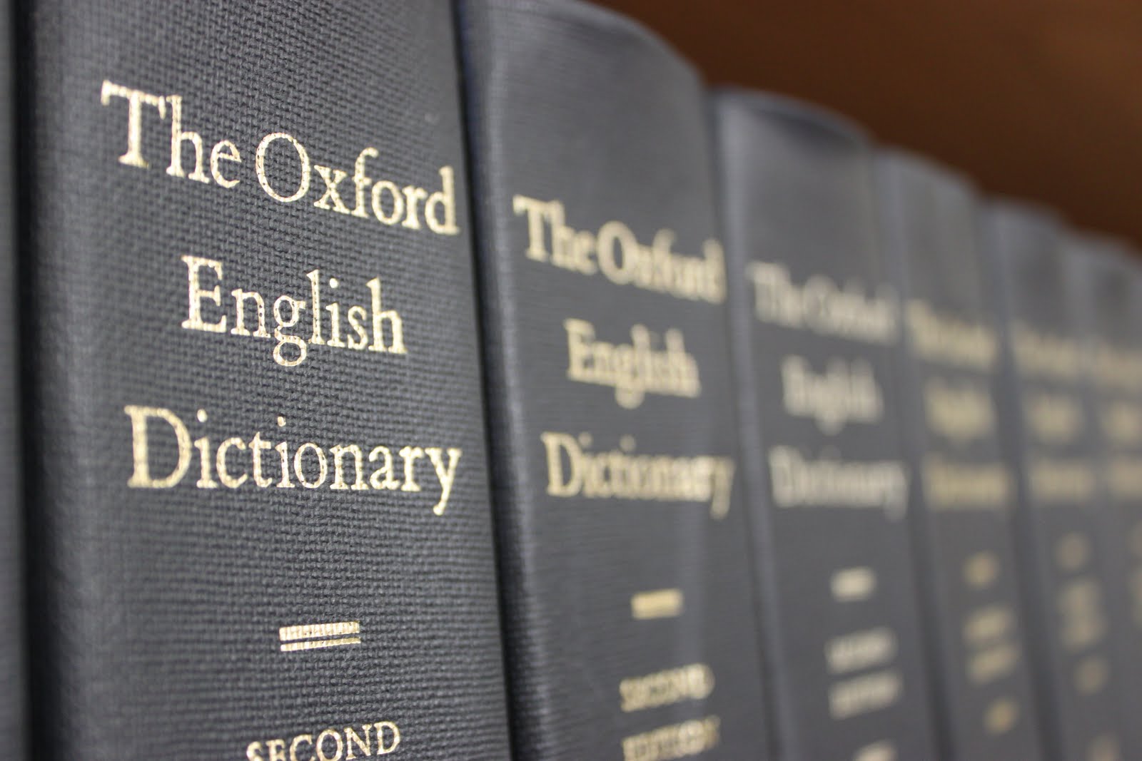 Từ Điển OXFORD, bản in mới nhất của OED vẫn là ấn bản thứ hai in năm 1989