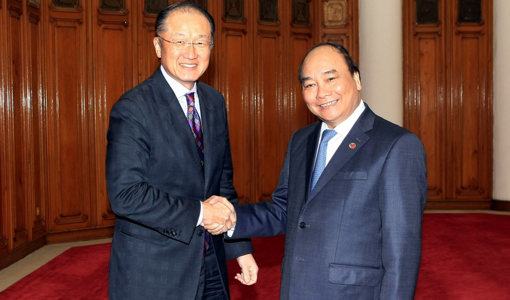 Phó Thủ tướng Nguyễn Xuân Phúc tiếp Chủ tịch Ngân hàng Thế giới Jim Yong Kim