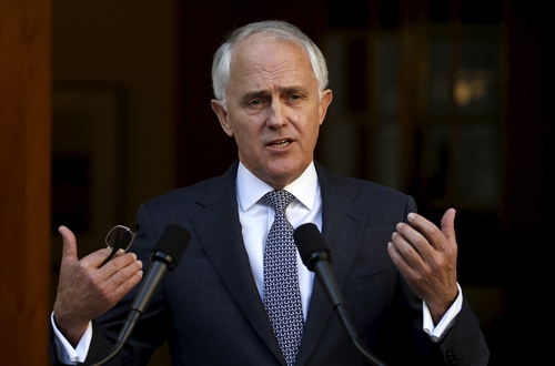 Australian Prime Minister Malcolm Turnbull announces his new federal cabinet during a media conference at Parliament House in Canberra, Australia, September 20, 2015. Australia got its fifth prime minister in as many years on Monday after the ruling Liberal Party voted to replace Abbott with former investment banker Malcolm Turnbull, following months of infighting and crumbling voter support. REUTERS/David Gray
