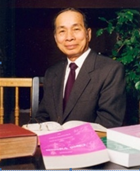 GS Pham Hoang Ho